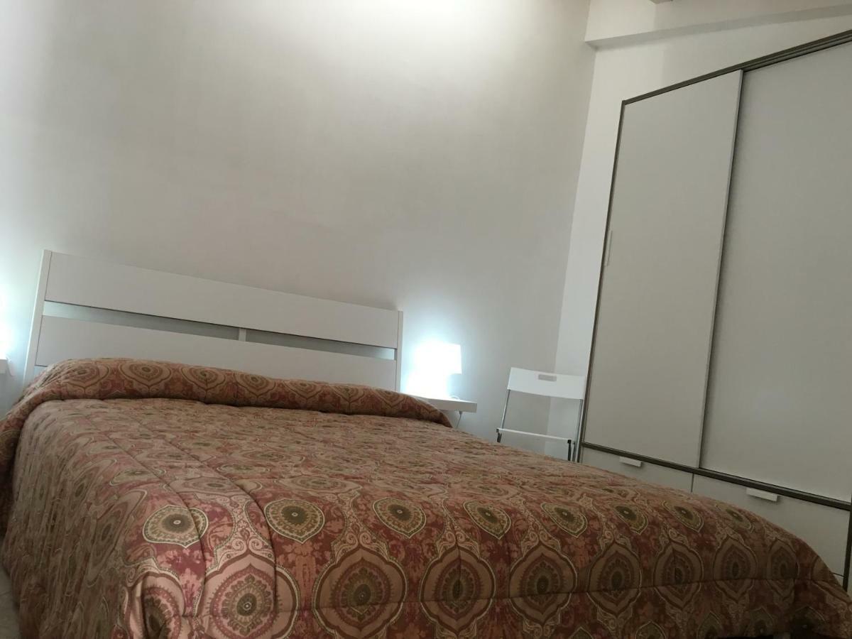 Marinella Di Montalbano Villa Punta Secca Bagian luar foto