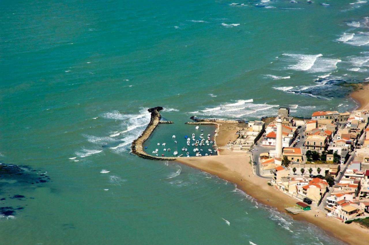 Marinella Di Montalbano Villa Punta Secca Bagian luar foto